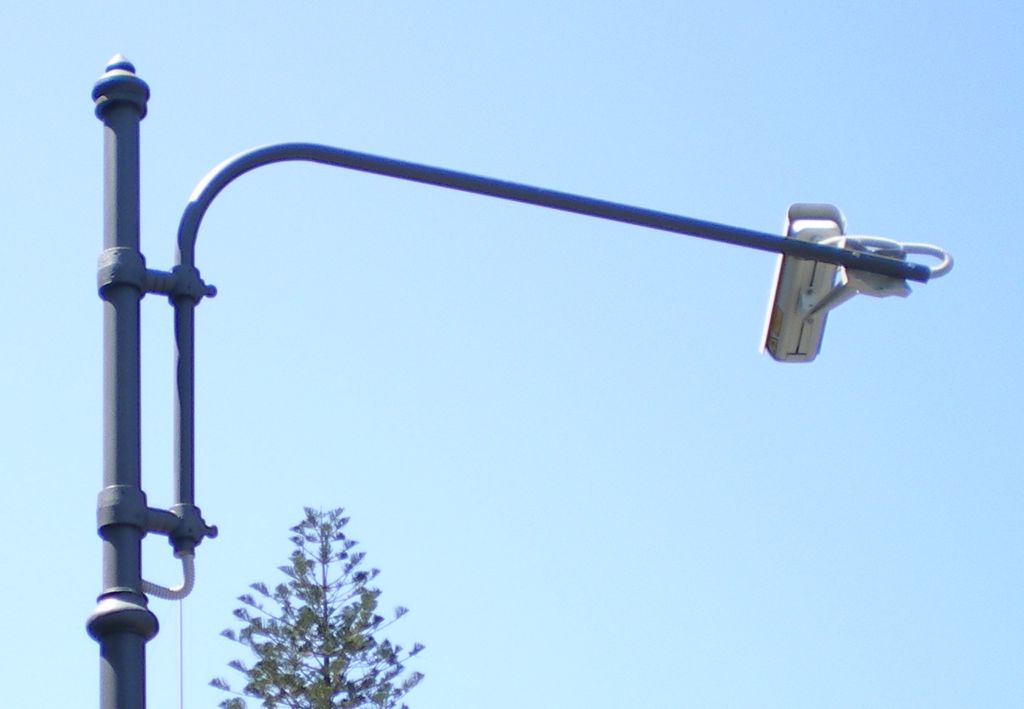 braccio videosorveglianza videosurvelliance bracket.jpg