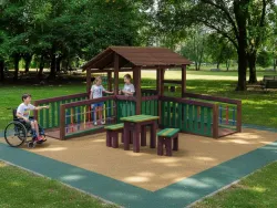 casetta fate inclusiva strongplast foto.webp