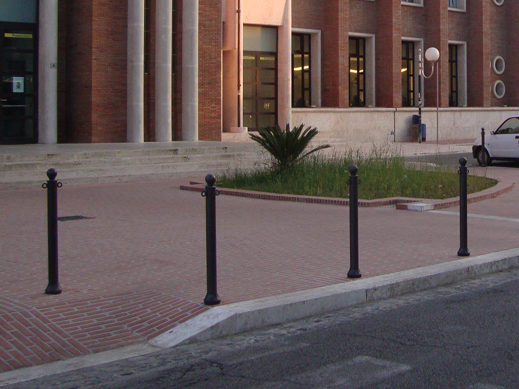 dissuasore 751 ghisa acciaio alluminio foto Secchia.jpg