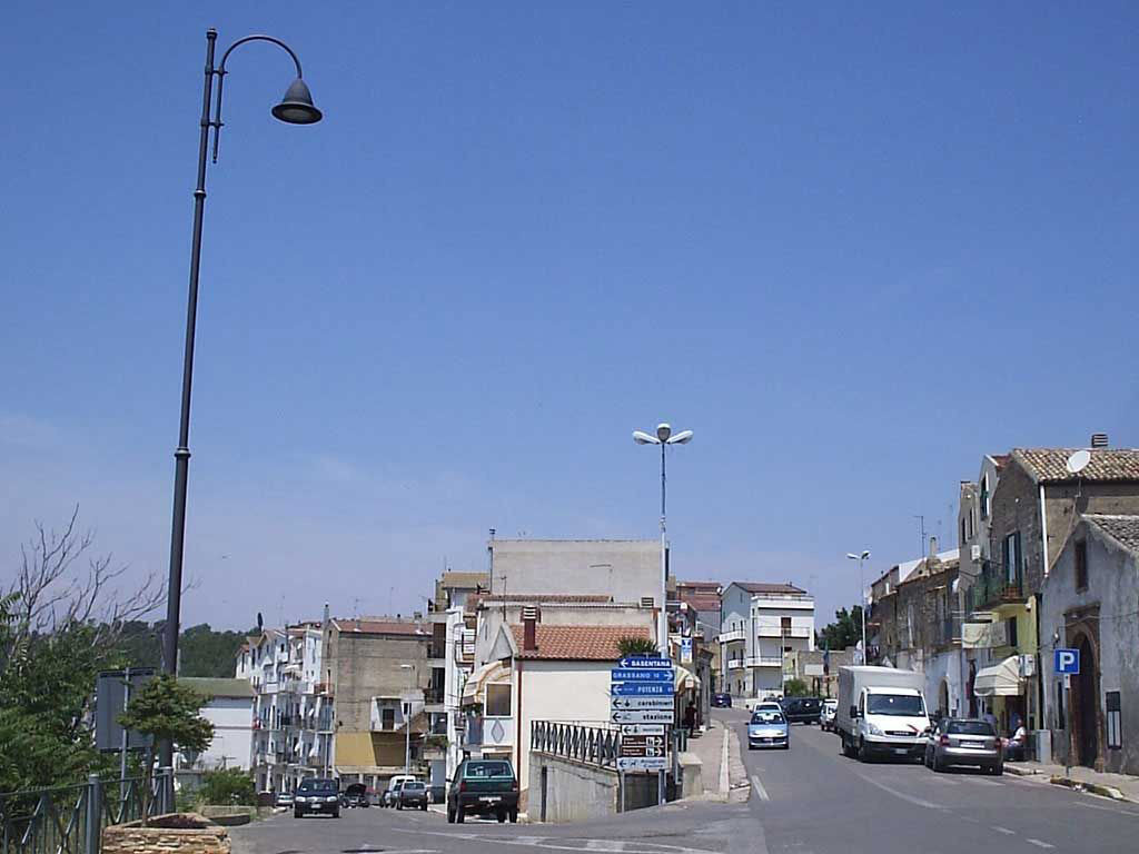 palo acciaio base 170 pastorale 505 lampara ogiva 625 00.jpg
