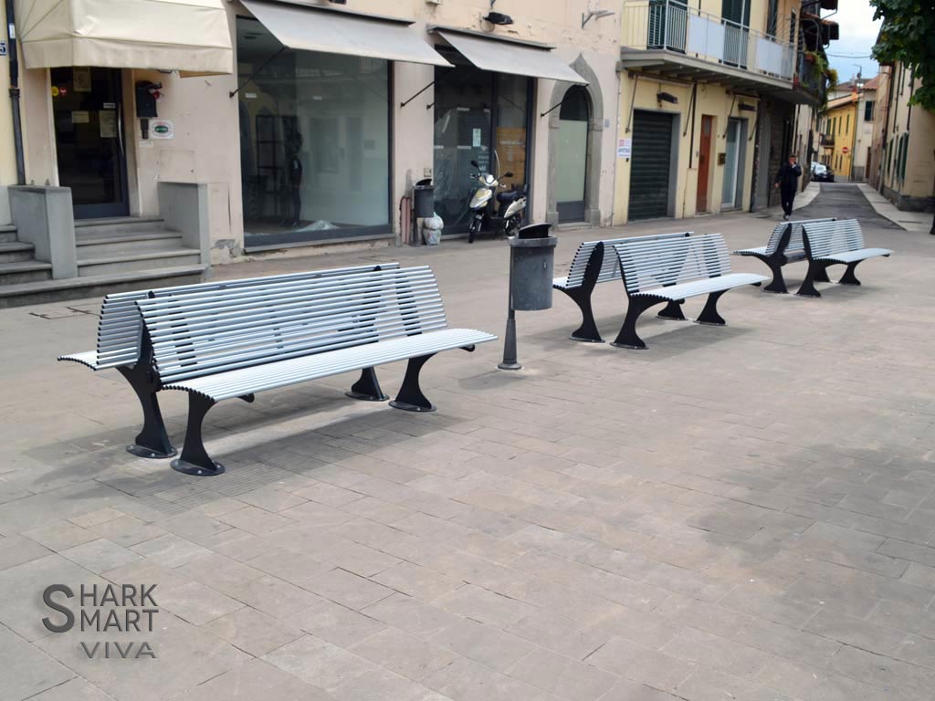 panchina shark e shark smart acciaio verniciato arredo urbano 4.jpg