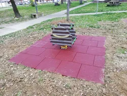 rana gioco a molla plastica riciclata.jpg