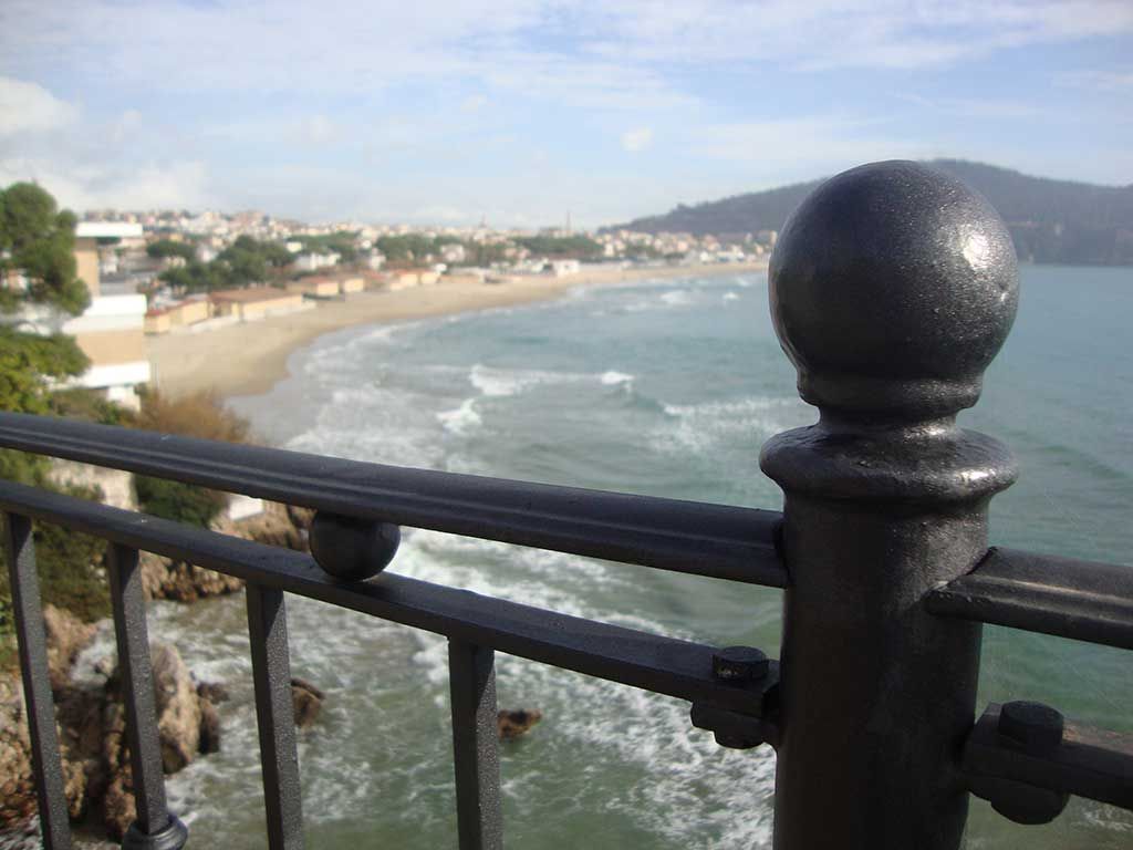 ringhiera acciaio 784 lungomare gaeta dettaglio.jpg