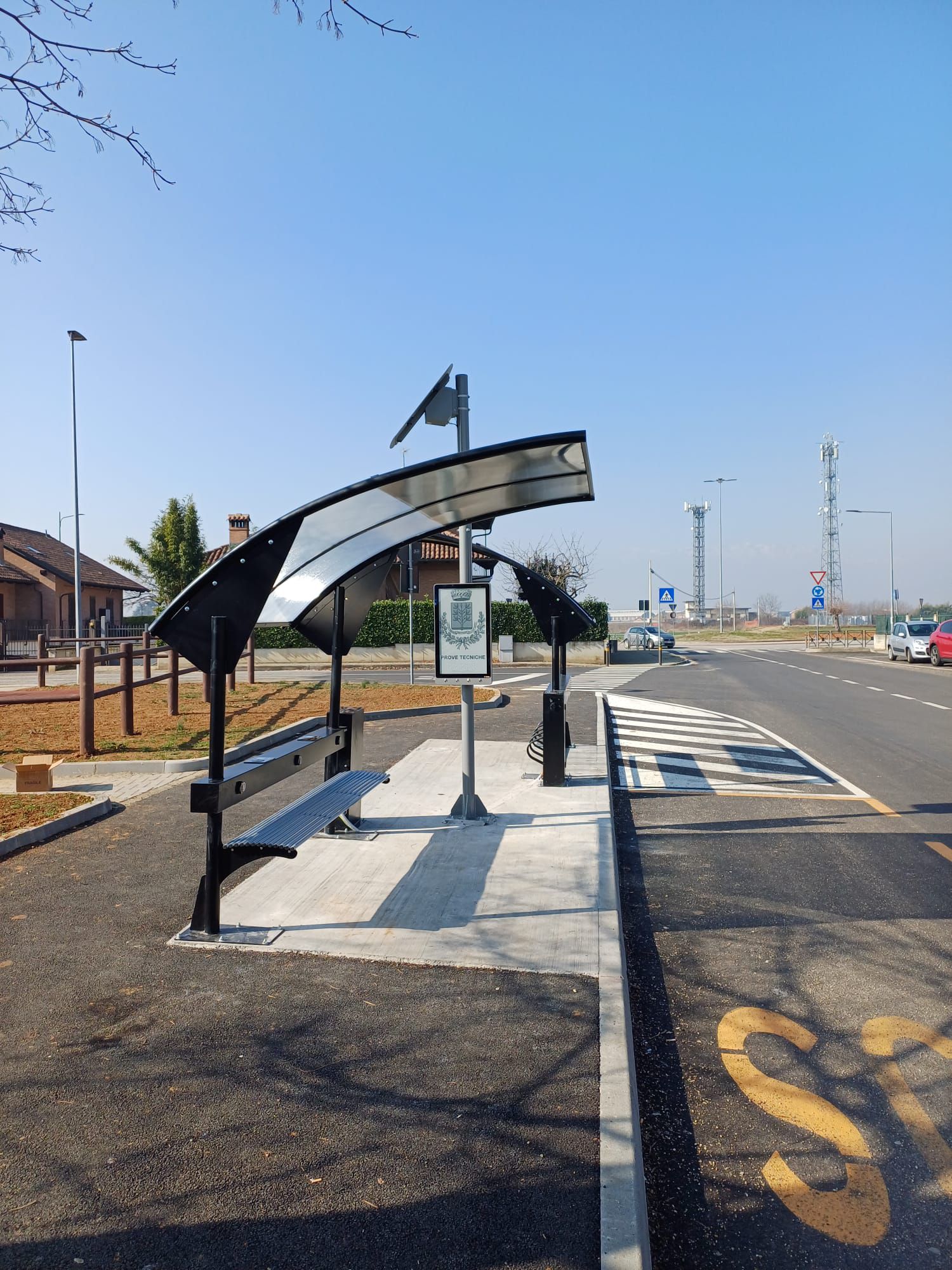 Pensiline ARCO SMART - Volvera - Arco Smart Con Banco Recarga Dispositivo Electronico Arco Smart Con Banco Recarga Dispositivo Electronico