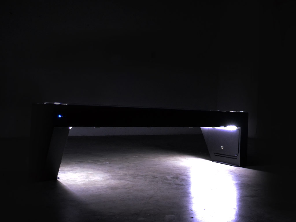 Prodotti Smart City - Panchina Viva Smart Bench Senza Schienale Fotovoltaica Foto 5 Panchina Viva Smart Bench Senza Schienale Fotovoltaica Foto 5